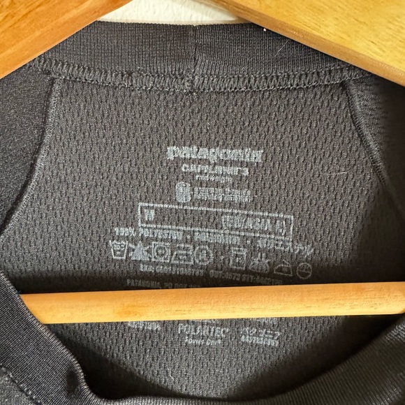 Men’s Patagonia Midweight Capilene Shirt - Size M - Picture 2 of 4